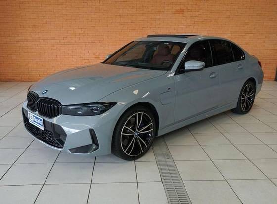 BMW 330e 2.0 16V TURBO HÍBRIDO M SPORT AUTOMÁTICO BMW 330e 2.0 16V TURBO HÍBRIDO M SPORT AUTOMÁTICO